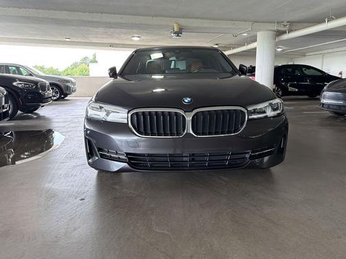 Dark Graphite Metallic 2023 BMW 530 i