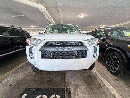 Super White 2019 Toyota 4Runner SR5 Premium