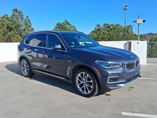 2022 BMW X5 PHEV xDrive45e