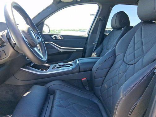 2025 BMW X5 sDrive40i