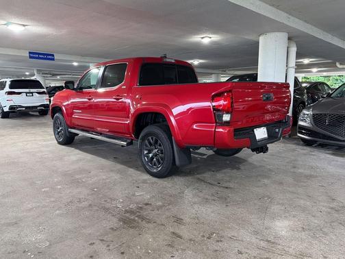 Barcelona Red Metallic 2022 Toyota Tacoma SR5