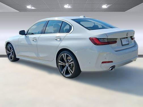2024 BMW 330 i