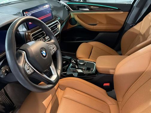Mineral White Metallic 2024 BMW X3 sDrive30i