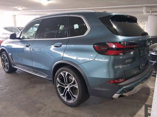 2024 BMW X5 sDrive40i