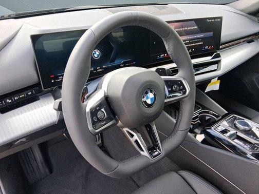 2026 BMW 530 i