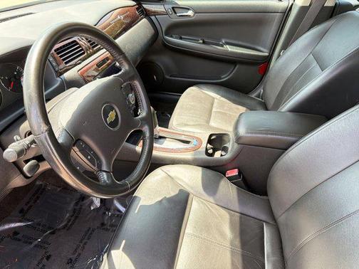 Silver Ice Metallic 2014 Chevrolet Impala Limited LTZ