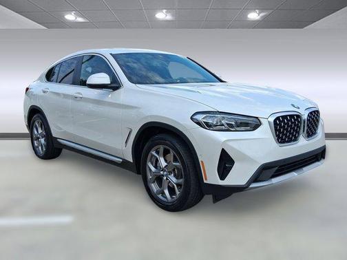 2023 BMW X4 xDrive30i