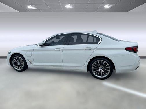 2021 BMW 530e Base