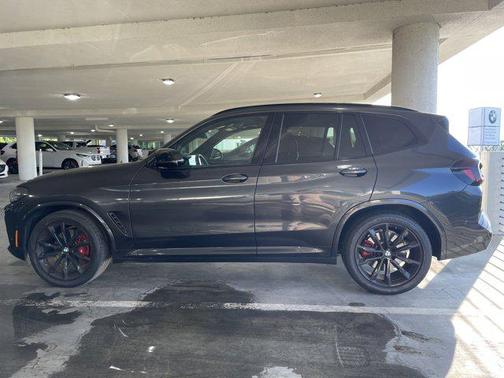 2022 BMW X3 M40i
