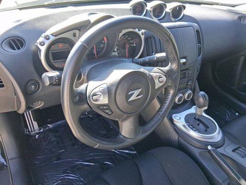 2016 Nissan 370Z Base