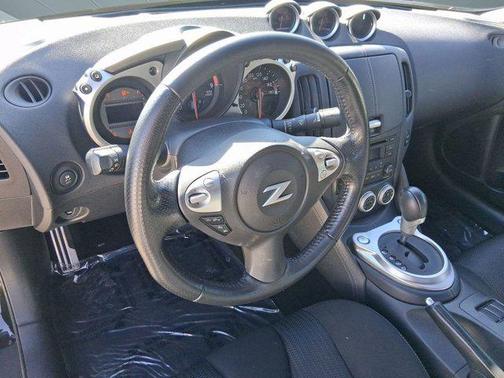 2016 Nissan 370Z Base