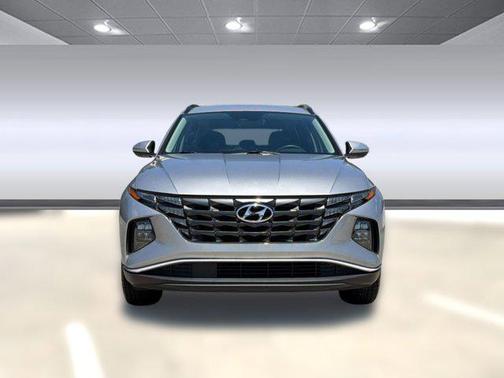 Shimmering Silver 2022 Hyundai TUCSON SEL