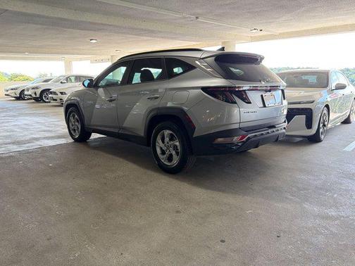 Shimmering Silver 2022 Hyundai TUCSON SEL