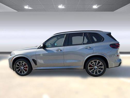 Skyscraper Grey Metallic 2026 BMW X5 xDrive40i