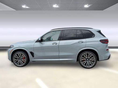 Brooklyn Grey Metallic 2026 BMW X5 xDrive40i