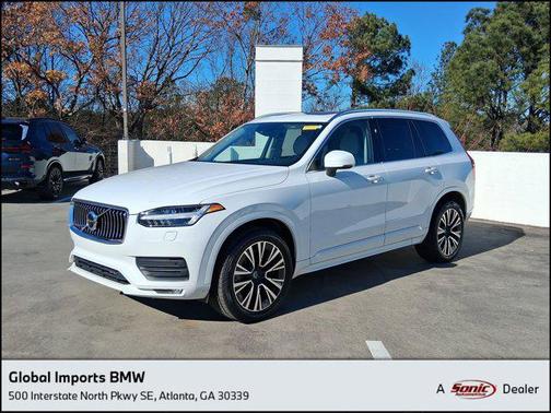 2021 Volvo XC90 T5 Momentum