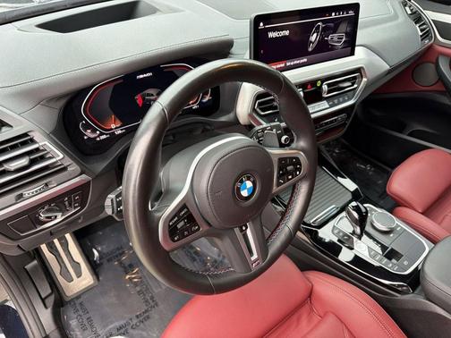 Carbon Black Metallic 2024 BMW X3 M40i