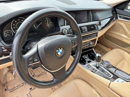 Gold 2015 BMW 528 528i