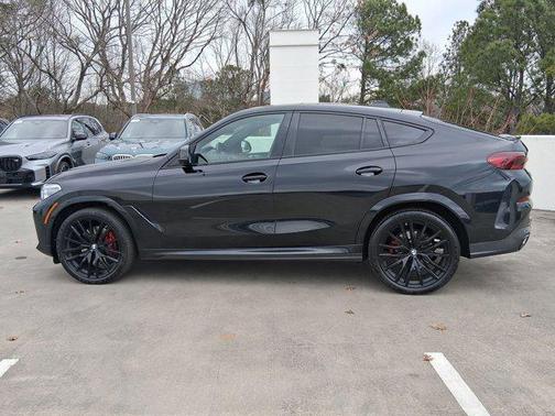 2023 BMW X6 xDrive40i