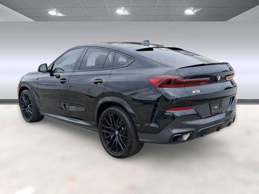 2023 BMW X6 xDrive40i