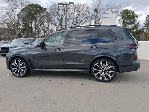 2026 BMW X7 M60i