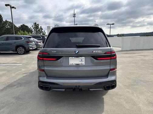 2026 BMW X7 M60i