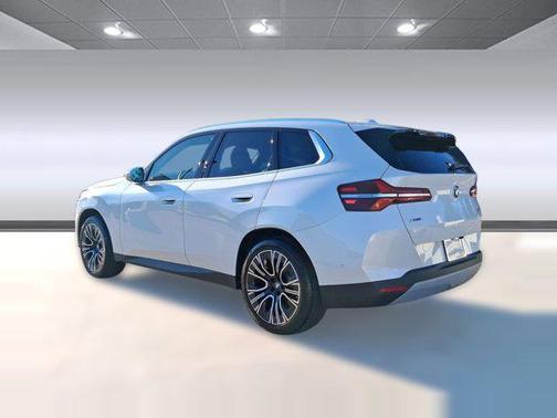 Mineral White Metallic 2026 BMW X3 30 xDrive