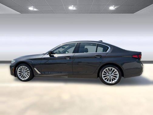 Black 2023 BMW 530 i