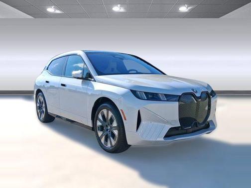 2026 BMW iX xDrive45