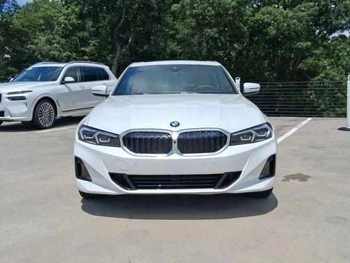 2025 BMW 330 i