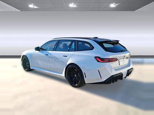 2026 BMW M5 Base