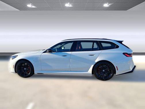 2026 BMW M5 Base