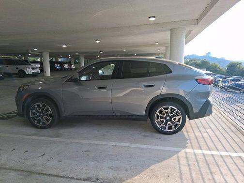 2025 BMW X2 xDrive28i