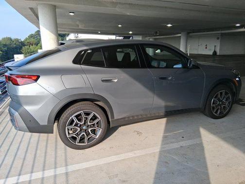 2025 BMW X2 xDrive28i
