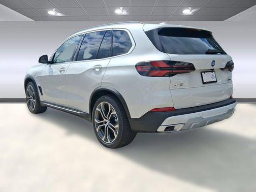 2026 BMW X5 PHEV xDrive50e