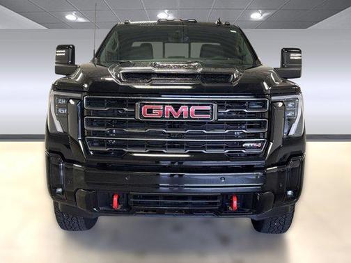 2025 GMC Sierra 2500 AT4