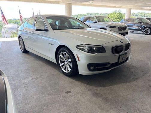 White 2015 BMW 528 xDrive