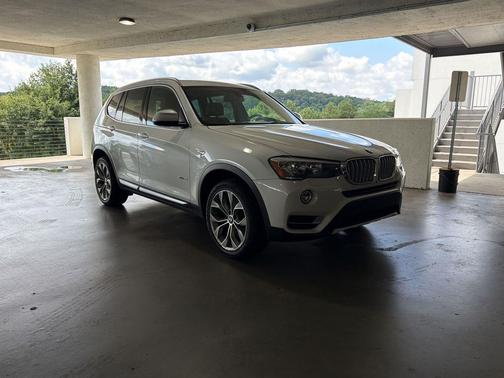 White 2017 BMW X3 xDrive28i