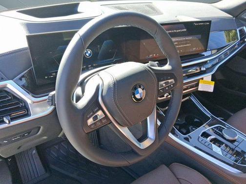 Manhattan Green Metallic 2026 BMW X5 sDrive40i