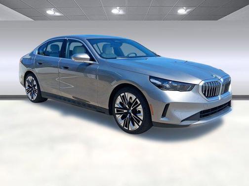 2026 BMW 530 i