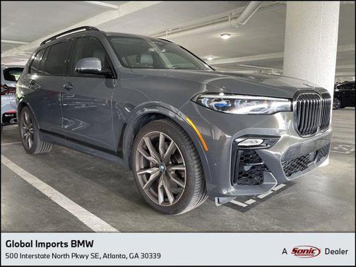2022 BMW X7 M50i