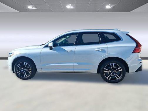2020 Volvo XC60 T5 Momentum