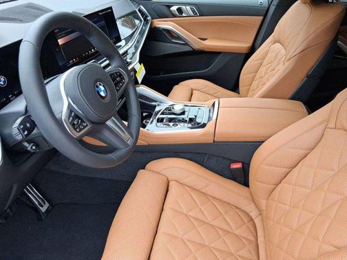 2026 BMW X6 xDrive40i