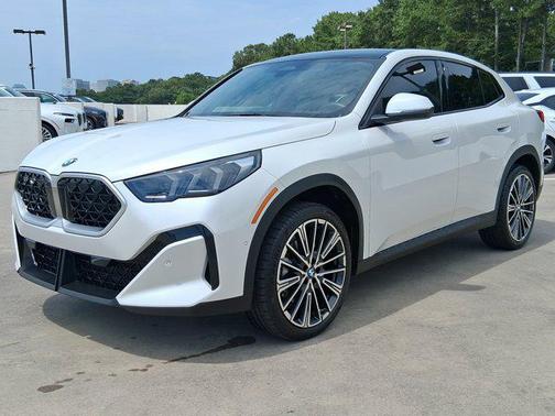 2025 BMW X2 xDrive28i