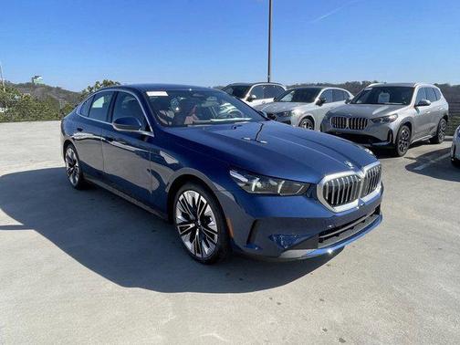 2025 BMW 530 i