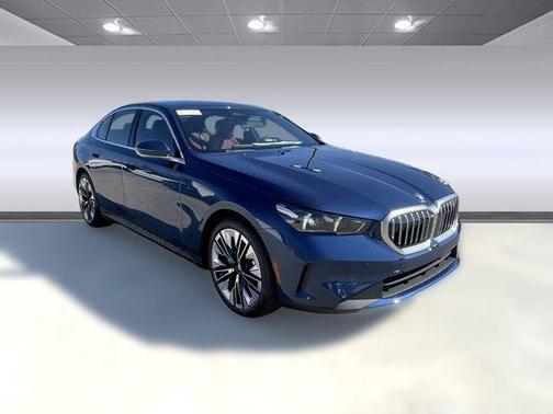 2025 BMW 530 i