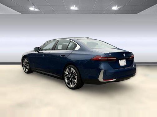 2026 BMW i5 xDrive40