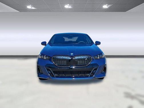 2025 BMW i5 xDrive40