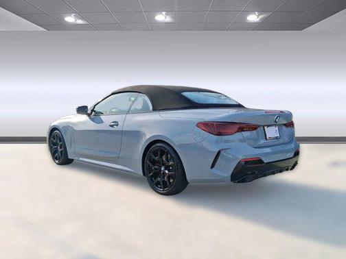 2026 BMW M440 i