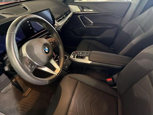 Gray 2025 BMW X2 xDrive28i